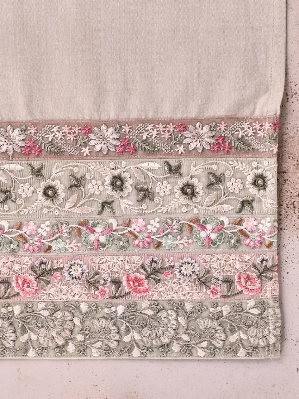 Bel Canto Runner - Vintage Rose^April Cornell Outlet