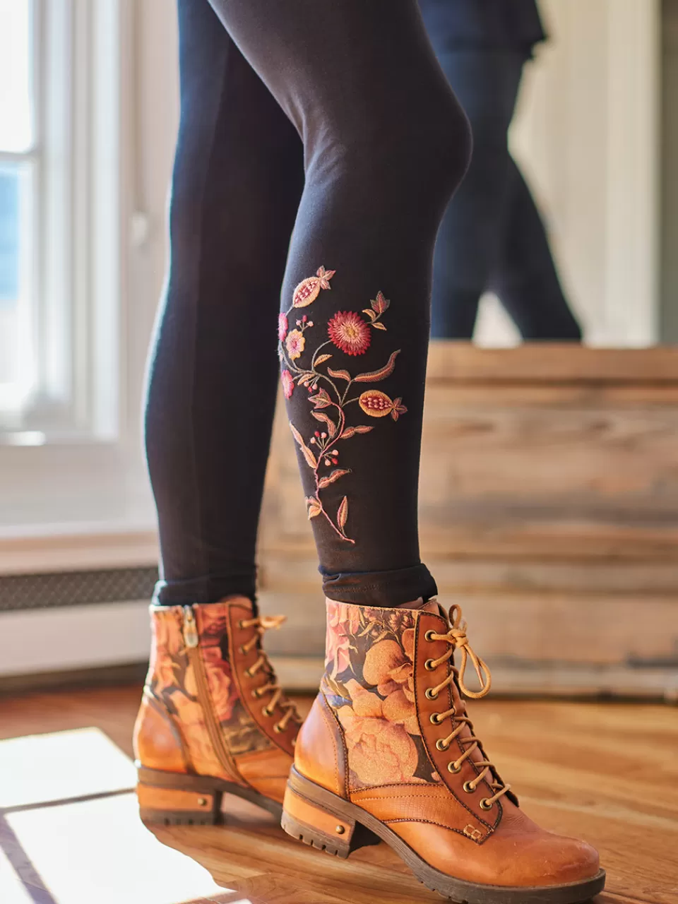 Tapestry Contemporary Legging - Black with Color^April Cornell Fashion